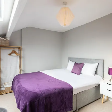 Host & - Hampton House סנט ביז